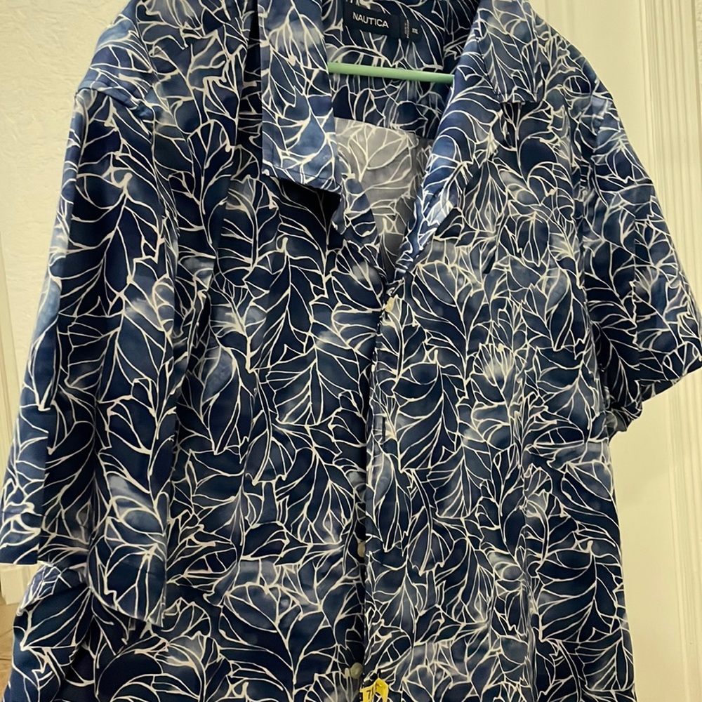 Nautica short sleeve shirt
